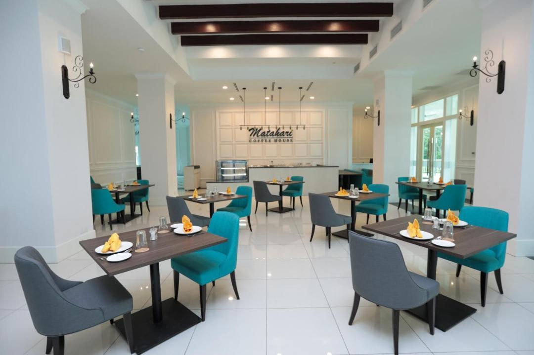 Hotel Casuarina@كوالا لكانغسار المظهر الخارجي الصورة