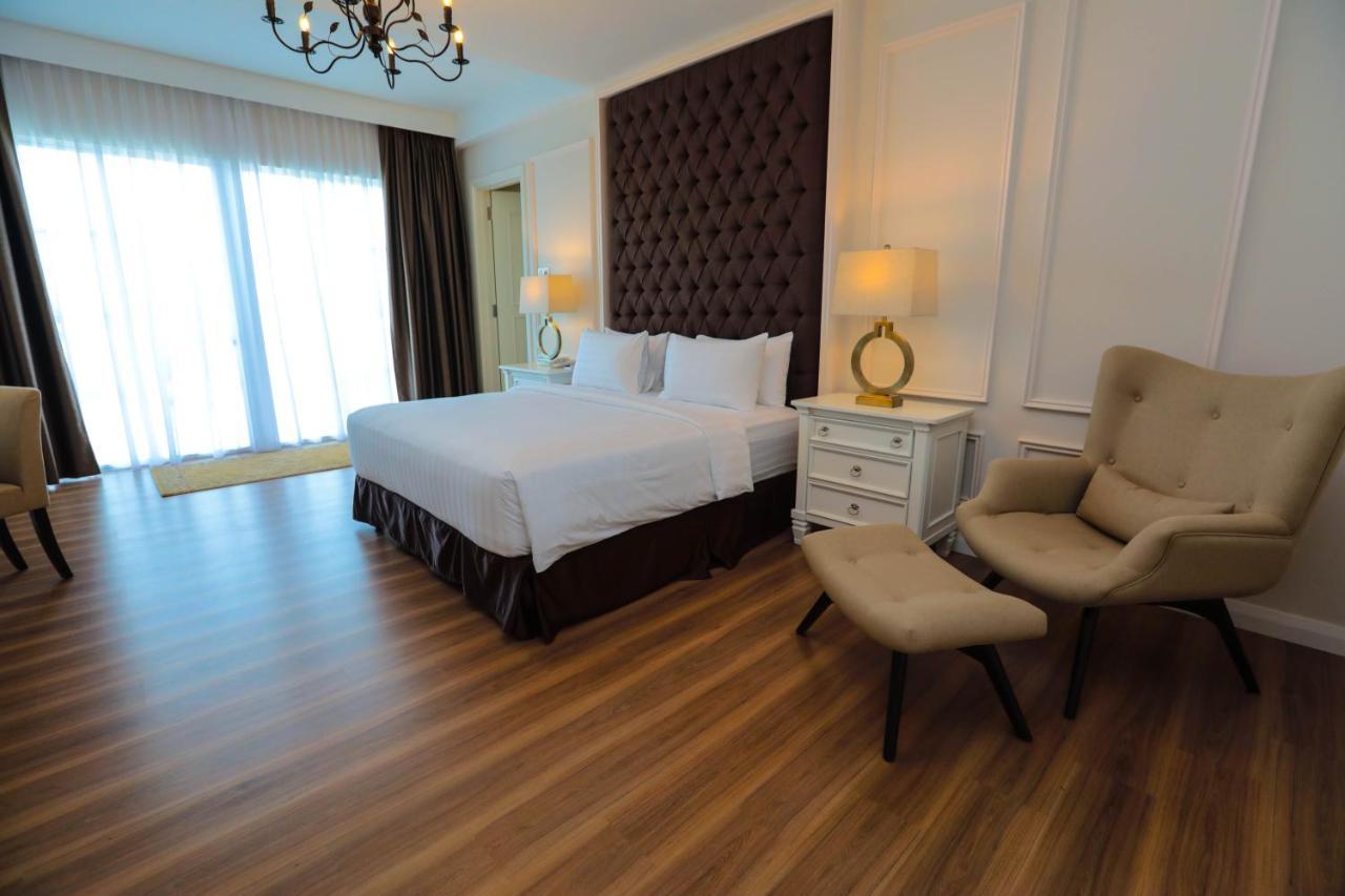 Hotel Casuarina@كوالا لكانغسار المظهر الخارجي الصورة