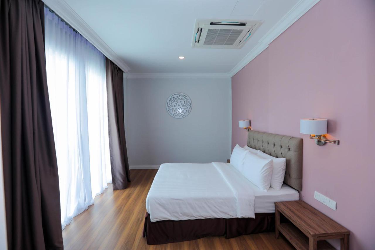 Hotel Casuarina@كوالا لكانغسار المظهر الخارجي الصورة
