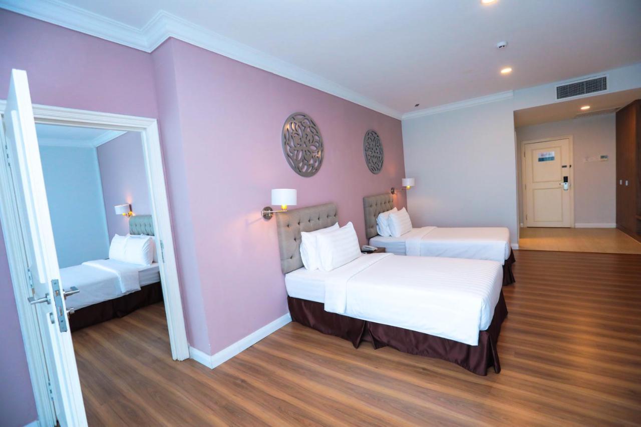 Hotel Casuarina@كوالا لكانغسار المظهر الخارجي الصورة