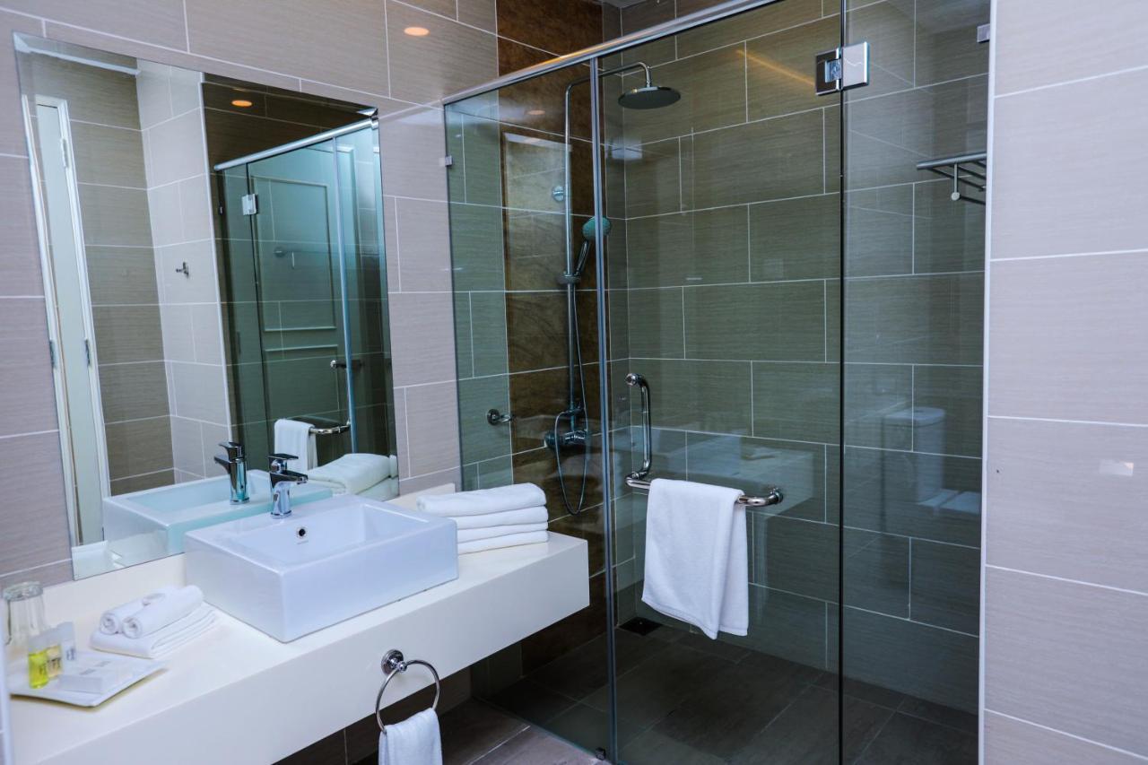 Hotel Casuarina@كوالا لكانغسار المظهر الخارجي الصورة